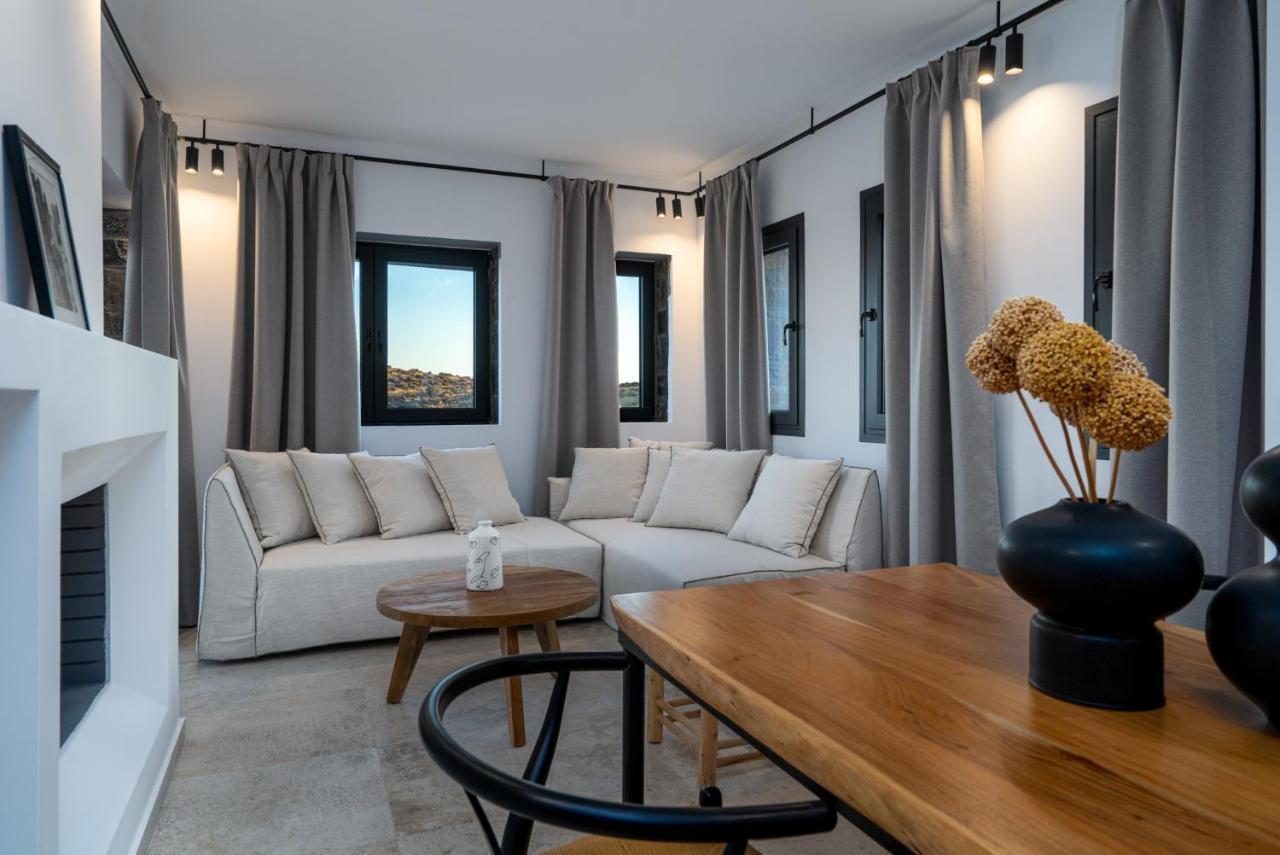 Celine Private Residences Lentas Luaran gambar